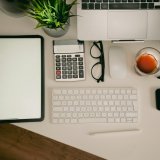 亚马逊推进一小时取货服务_美国电商关税未影响黑五网一销售额