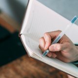 美国宣布关税下调10%_跨境电商也将迎来利好