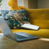 沃尔玛推出圣诞前夜“极速配送”服务_亚马逊宣布仓储模式重大变革