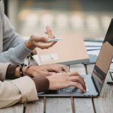 Yandex推出统一广告平台_TikTok这款耳机一年狂卖10万单