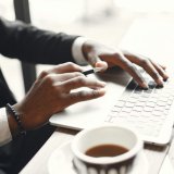 亚马逊FBM退款政策调整自1月26日起生效_TikTok Shop达人健康评分预览功能现已开放